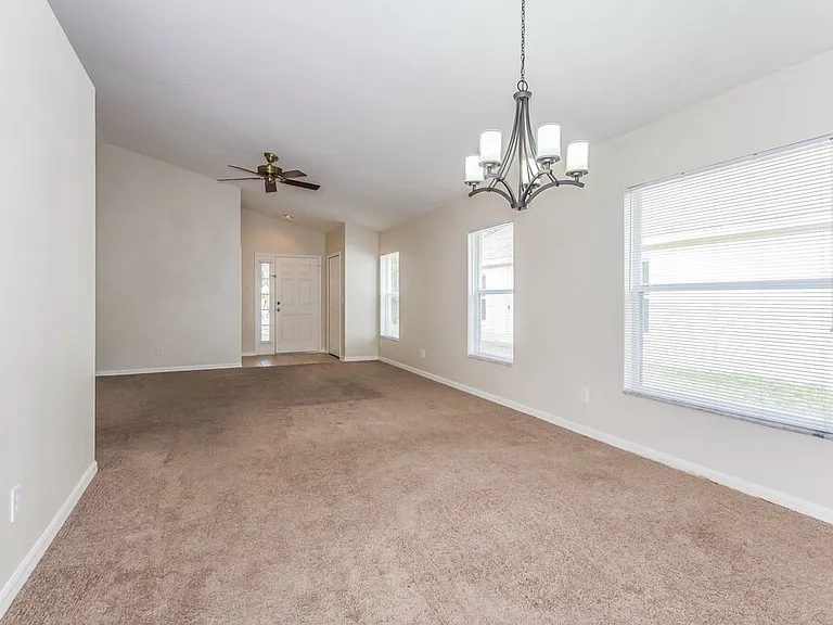 11104 Robin Lake Ct — Photo 3