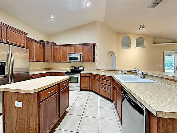 4th image of 36411 Grand Island Oaks Cir