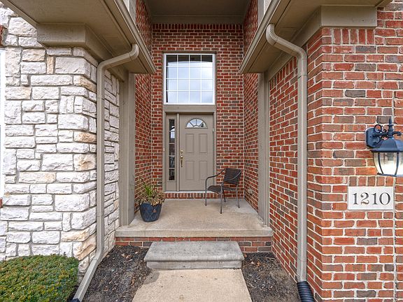 2nd image of 1210 Wind Chime Dr