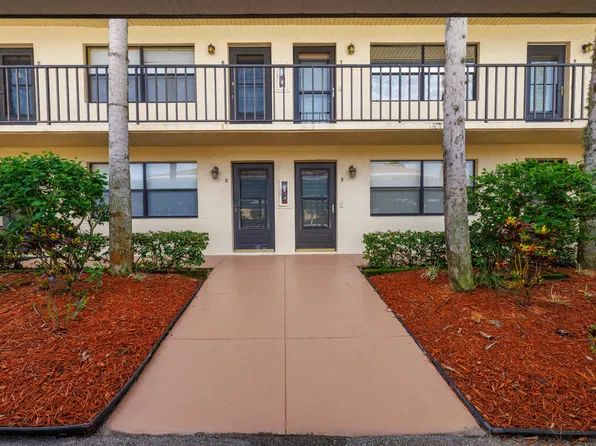 2950 SE Ocean Blvd APT 127-3, Stuart, FL 34996