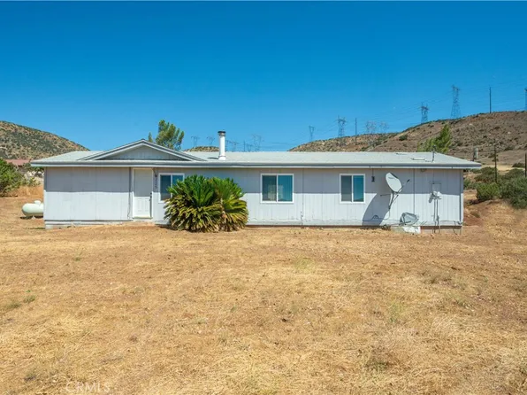 35221 Peaceful Valley Rd, Palmdale, CA 93551