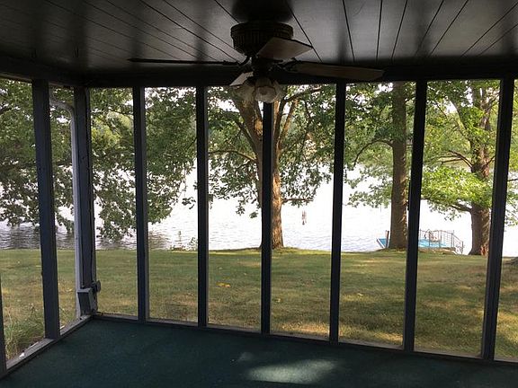 4th image of 1617 W North Shore Dr