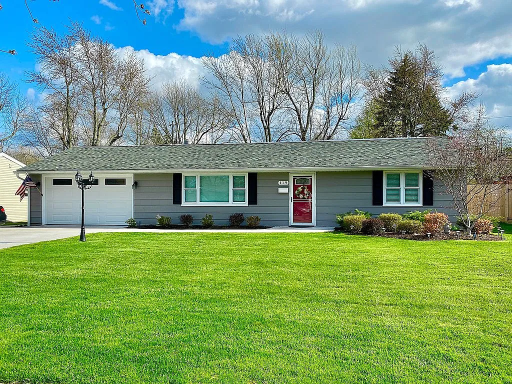 119 Campus Dr W photo 1
