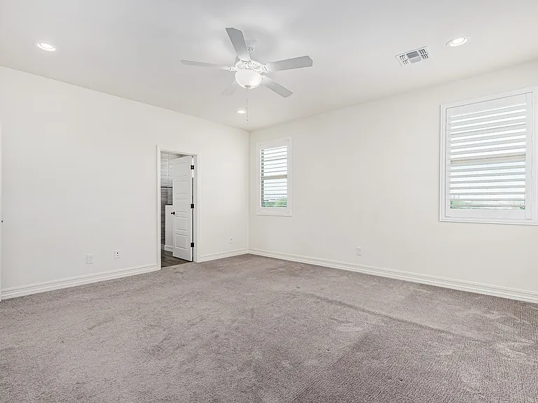 25713 S 226th Pl — Photo 27