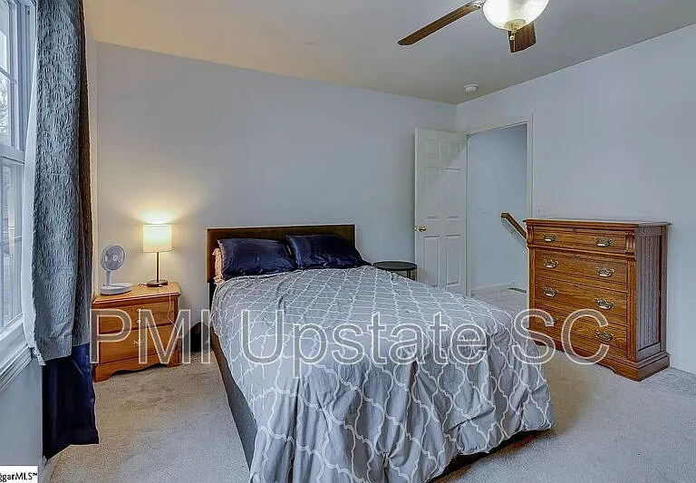 1122 E Lee Rd — Photo 15