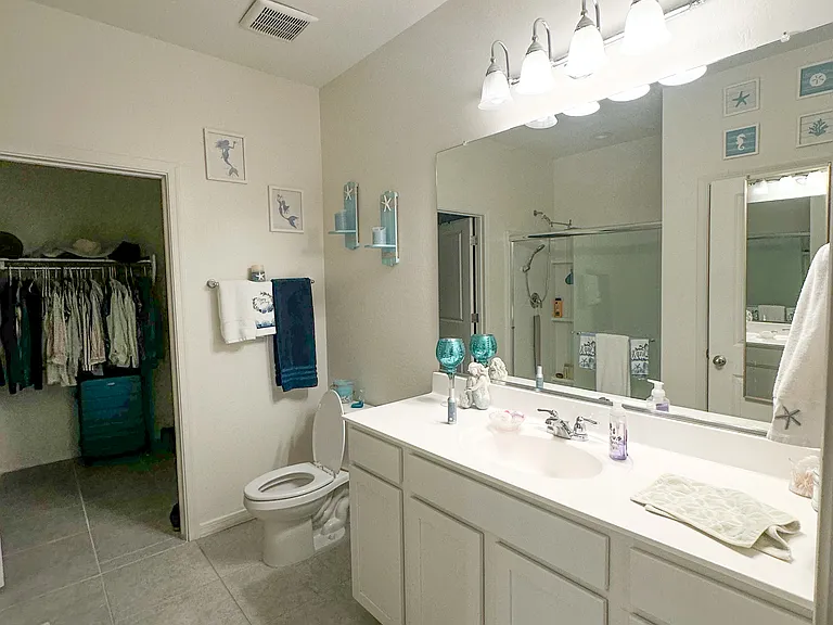 2373 E Alonso Dr — Photo 9