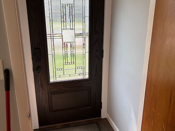 3rd image of 179 Brinton St