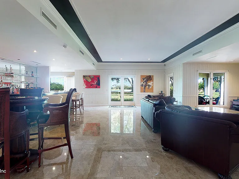 7987 Hollyridge Rd — Photo 49