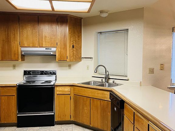 4th image of 1890 Urbana Way