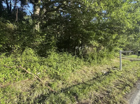 1709 Batts Neck Rd, Stevensville, MD 21666