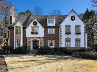 920 Curlew Ct NW, Atlanta, GA 30327