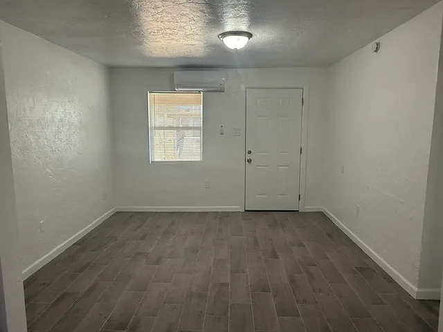 FGH: W Michigan Dr 143 - 2 — Photo 3