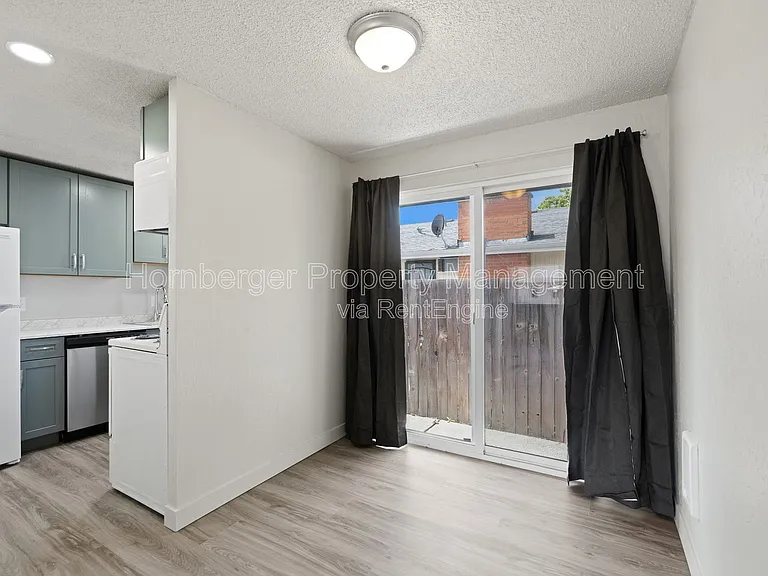 3939 N Mayfair St — Photo 10