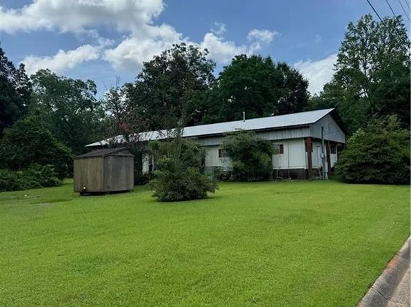 10385 Freeland Ave, Grand Bay, AL 36541