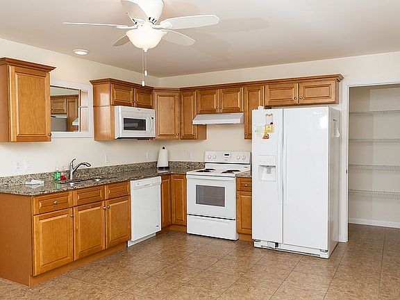 left of kitchen w pantry