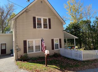 31 Perrin St, Barre, VT 05641