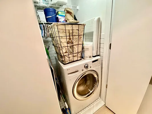 Rented by Realty Nerd | media 26