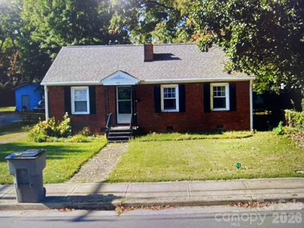 1008 E 36th St, Charlotte, NC 28205
