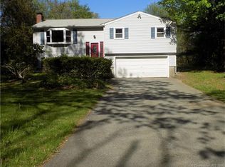 946 Shewville Rd, Ledyard, CT 06339
