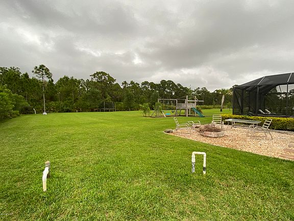 3rd image of 4339 Gardenwood Cir