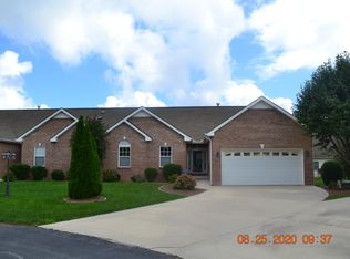 46 Mallard Ct, Crossville, TN 38572