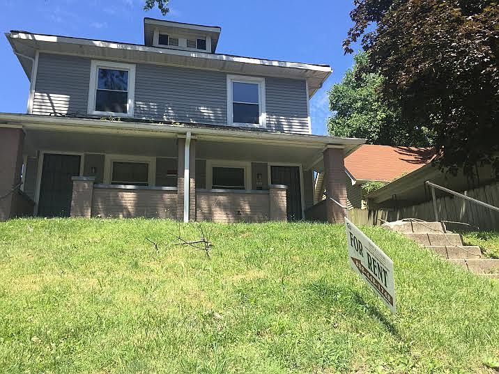 1st image of 432 N Bradley Ave