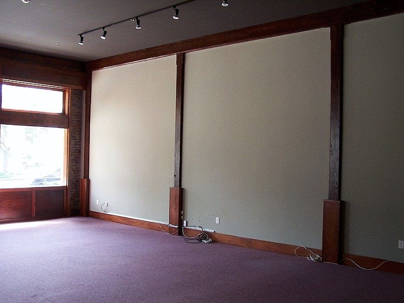 1st image of 106 W Hill Ave Ste A
