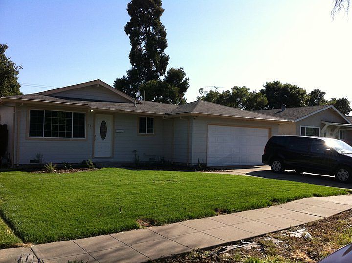 1st image of 224 Whirlaway Dr