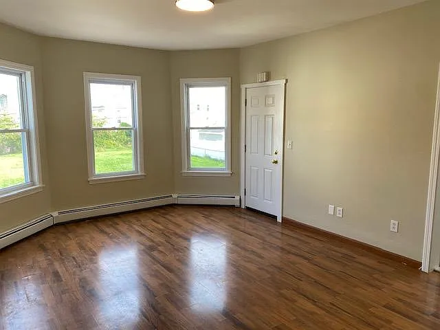 495 Snell St #2 — Photo 11