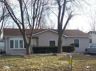 503 W Arlington Ln, Crete, IL 60417