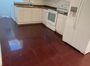 220 Wildwood Rd #1, Ronkonkoma, NY 11779