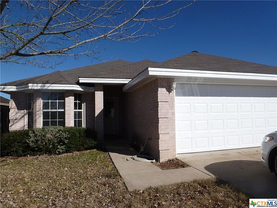 1st image of 1527 Dustin Cade Dr