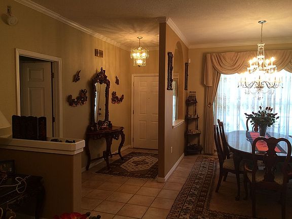 3rd image of 401 Veracliff Ct