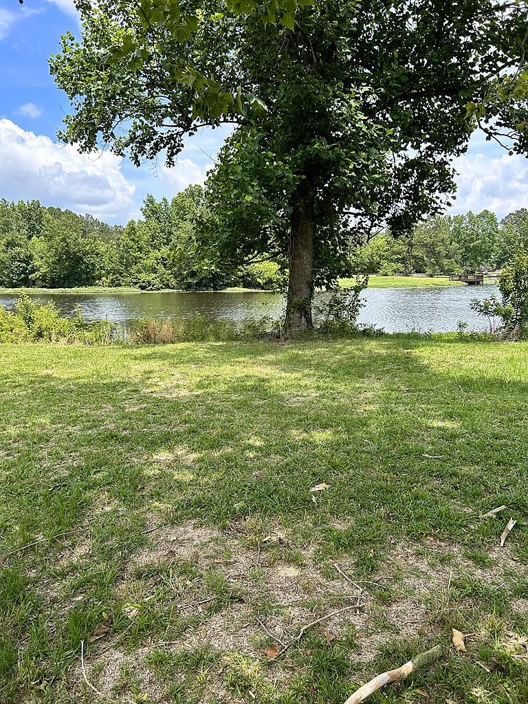 775 W Emerald Lake Dr, Sumter, SC 29153 MLS 157162 Zillow