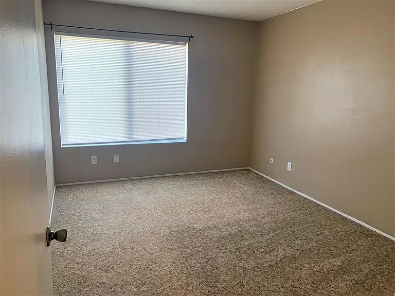 10645 Carmel Mountain Rd — Photo 8