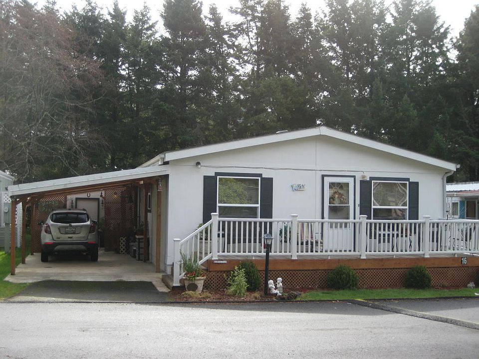 1st image of 923 SE Bay Blvd Unit 31