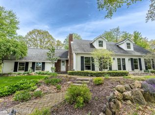 3041 Hunter Rd, Brighton, MI 48114