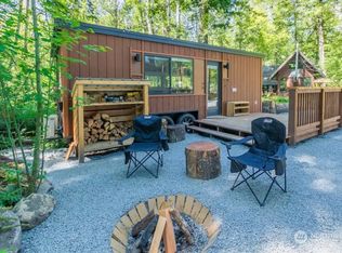 109 Paradise Dr, Ashford, WA 98304