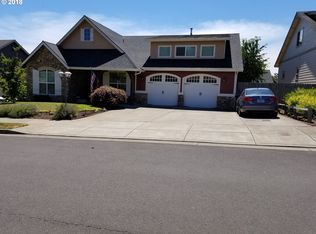 1375 Dogwood Ave, Cottage Grove, OR 97424