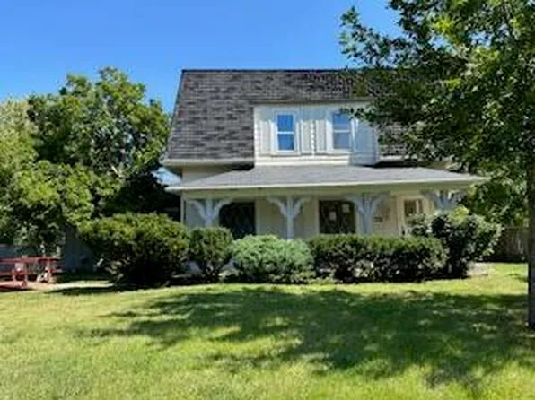 1616 Grand Ave, Ames, IA 50010
