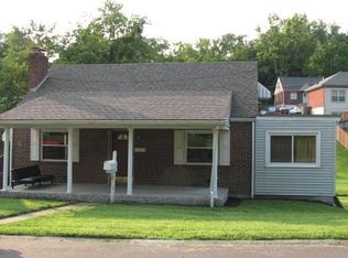 323 Riddle Pl, Newport, KY 41071