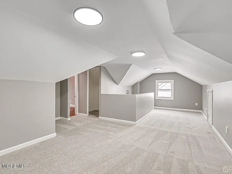 48 Johnson Pl — Photo 24