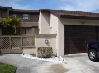 9865 NW 52nd Ter, Doral, FL 33178