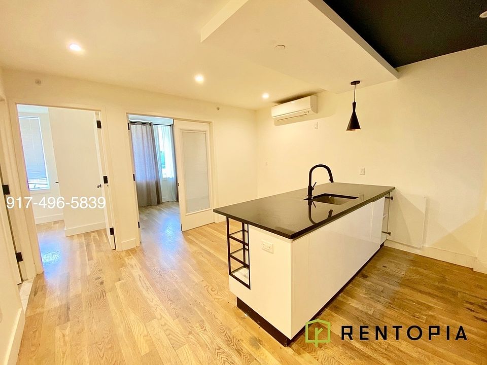 1st image of 10 Lexington Ave #1LL