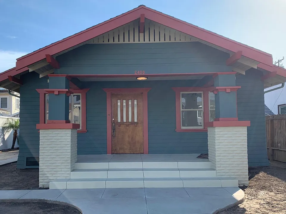 Charming Craftsman Bungalow for lease