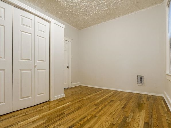 jersey-city-new-jersey-38902808 picture