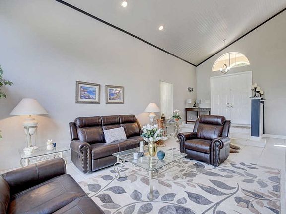 5th image of 5575 Bermuda Dunes Cir