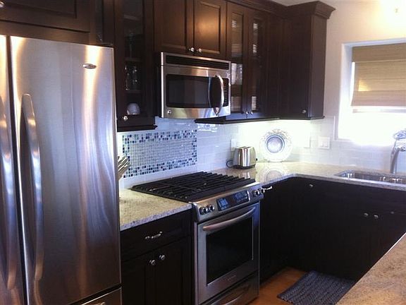 5th image of 231 N Whittaker St #301
