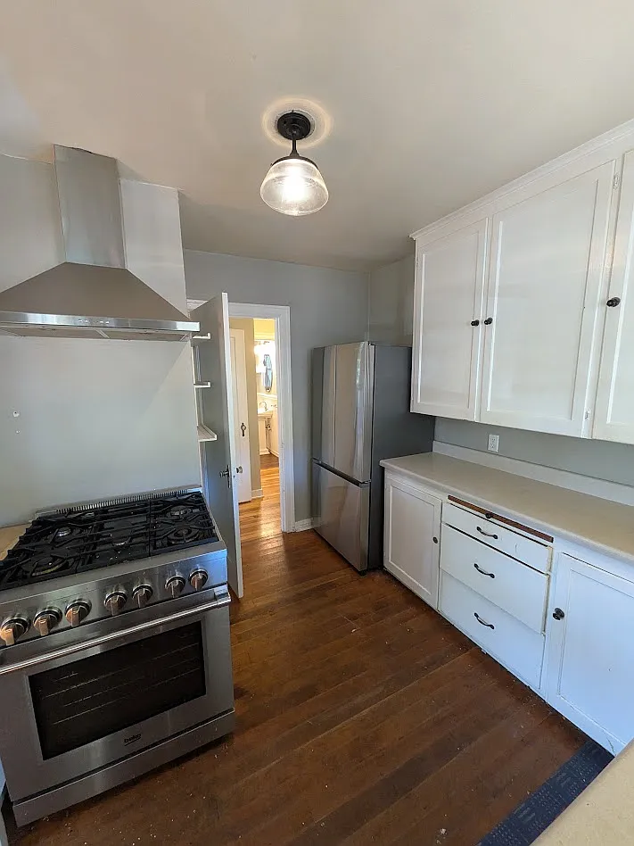 2 bed, 1.5 bath, 1000 sqft, $2,995 — Photo 4