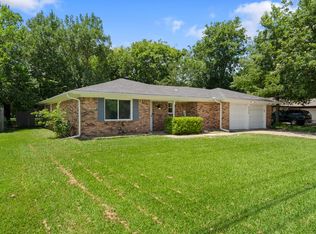 6204 Sayle St, Greenville, TX 75402
